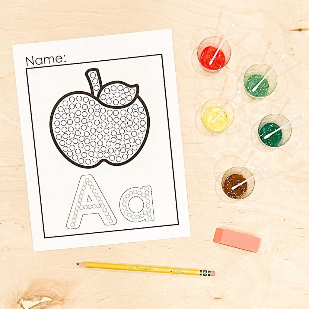 apple q-tip painting